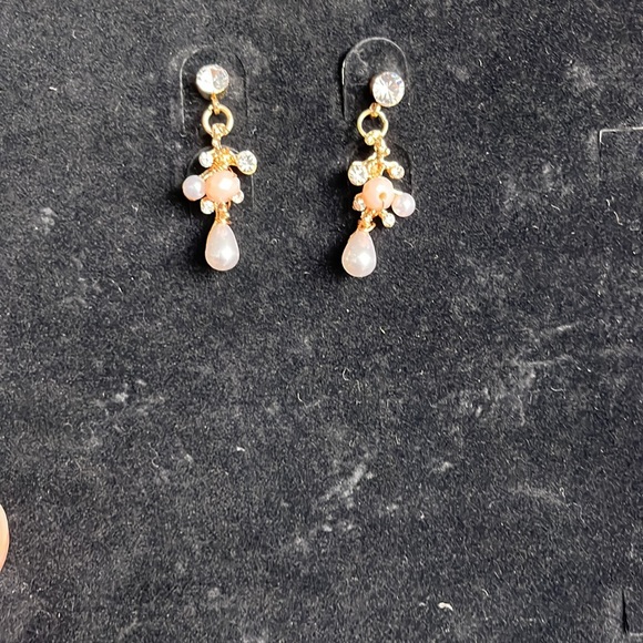 3 piece Wedding Tiara Set - Picture 6 of 7